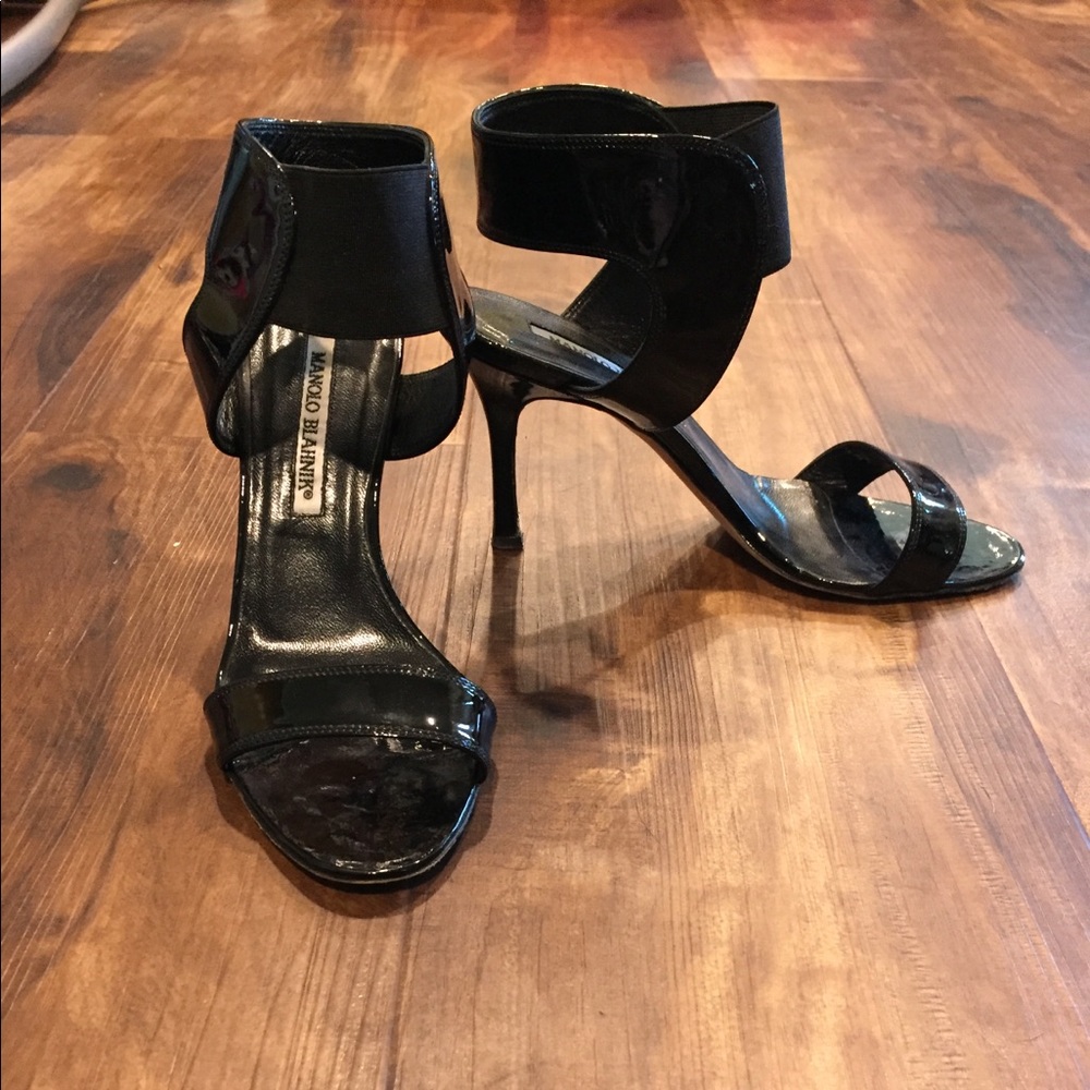 Manolo Blahnik heels size 35.5